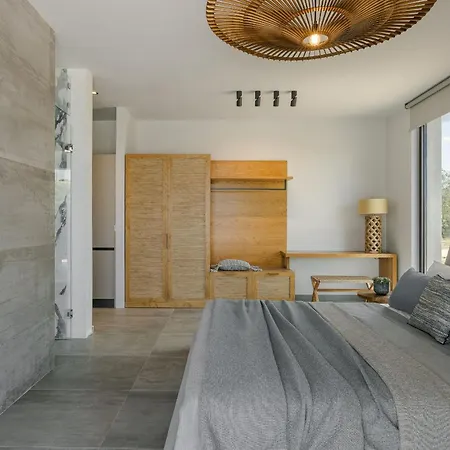 Aegiali Luxury Καλιγάτα