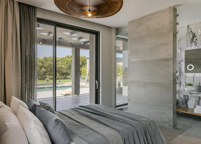 Aegiali Luxury Villa