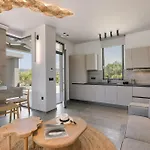 Aegiali Luxury *