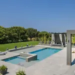 Aegiali Luxury * Kaligata