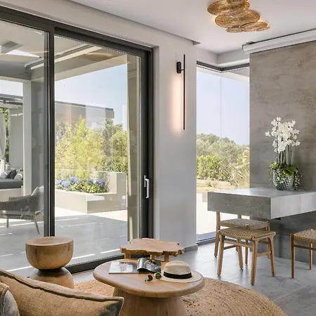 Aegiali Luxury