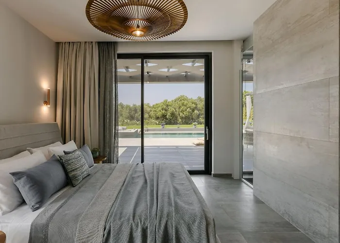 Aegiali Luxury