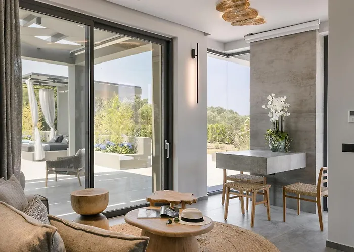 Aegiali Luxury