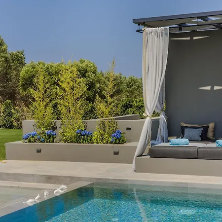 Aegiali Luxury Kaligata