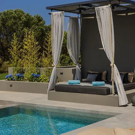 Willa Aegiali Luxury *